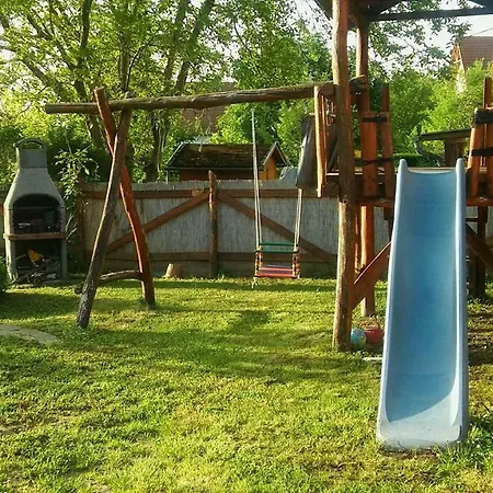 Luca-lak アパート Fonyód